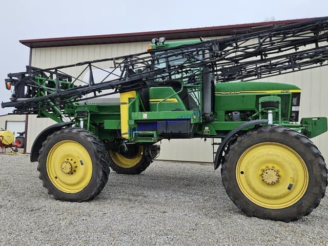 Image of John Deere 4710 equipment image 3