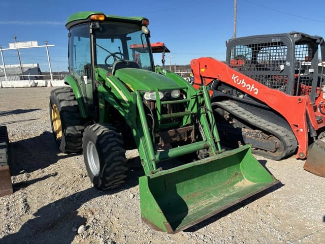 Image of John Deere 4720 equipment image 1