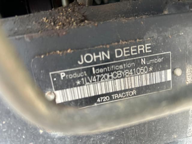 Image of John Deere 4720 equipment image 2