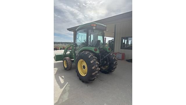 Image of John Deere 4720 equipment image 2