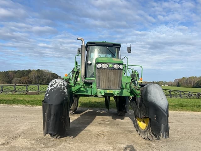 Image of John Deere 4720 equipment image 1