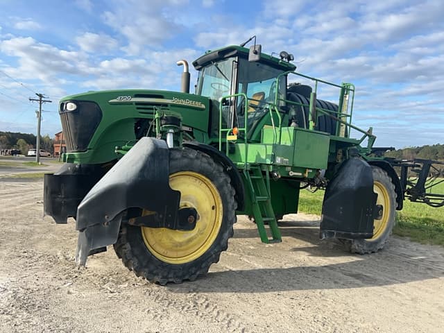 Image of John Deere 4720 equipment image 2