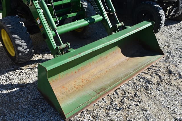 Image of John Deere 4720 equipment image 3