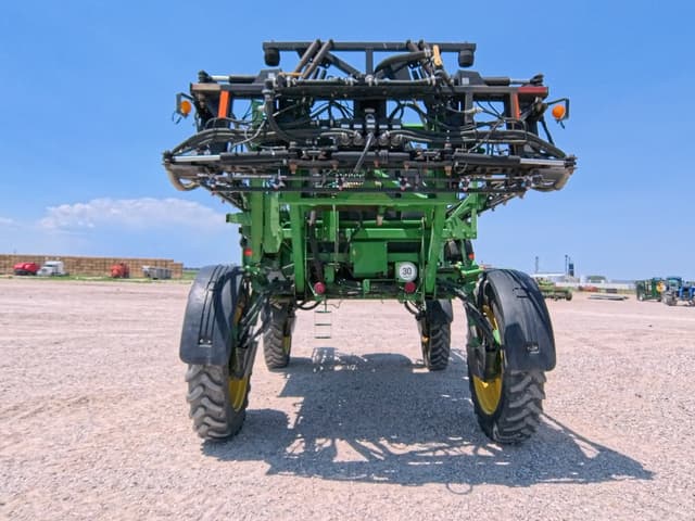 Image of John Deere 4730 equipment image 2