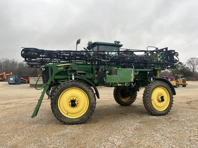 Image of John Deere 4730 equipment image 3