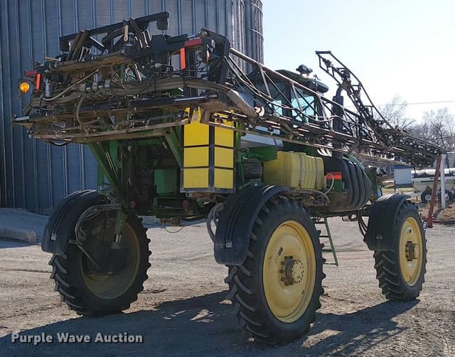 Image of John Deere 4730 equipment image 4