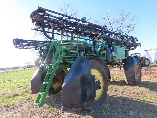 Image of John Deere 4730 equipment image 2