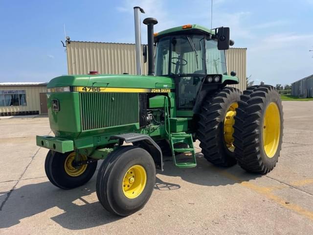 Image of John Deere 4755 equipment image 1