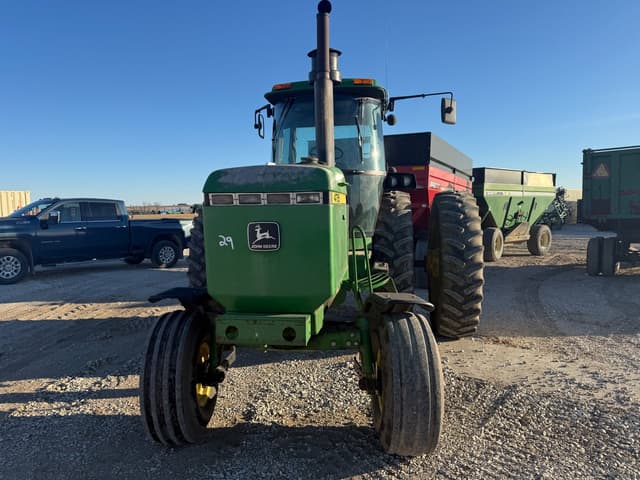 Image of John Deere 4755 equipment image 1