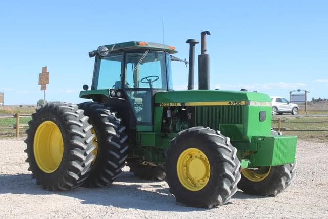 Image of John Deere 4755 equipment image 4