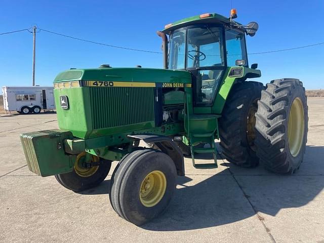 Image of John Deere 4760 equipment image 1