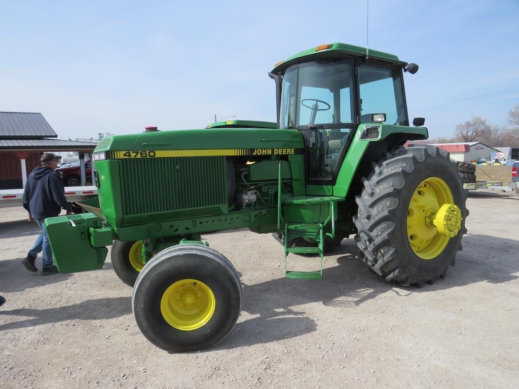 Image of John Deere 4760 Primary image