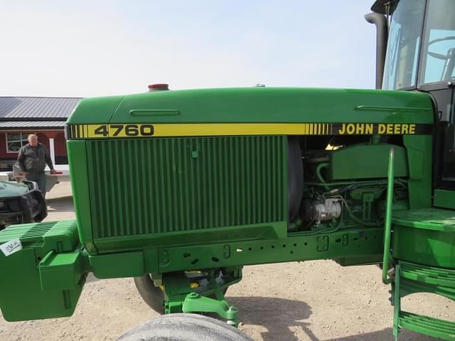 Image of John Deere 4760 equipment image 1