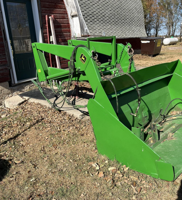 Main image John Deere 48