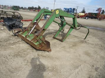 Main image John Deere 48