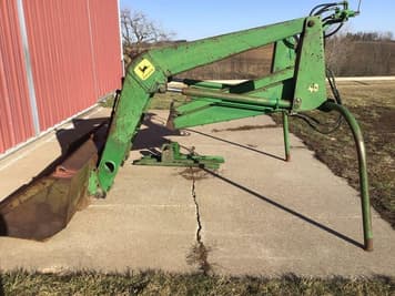 Main image John Deere 48