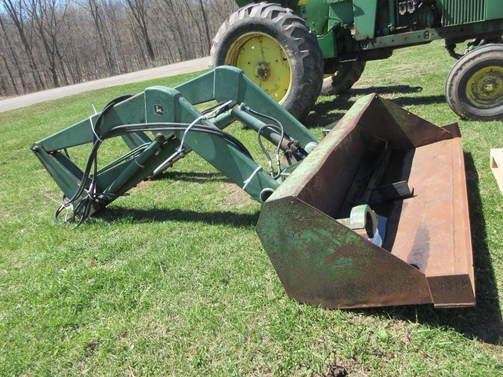 Main image John Deere 48