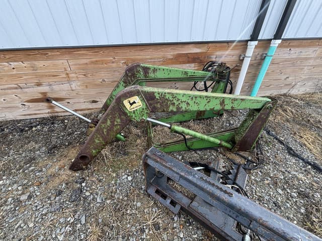 Image of John Deere 48 equipment image 1