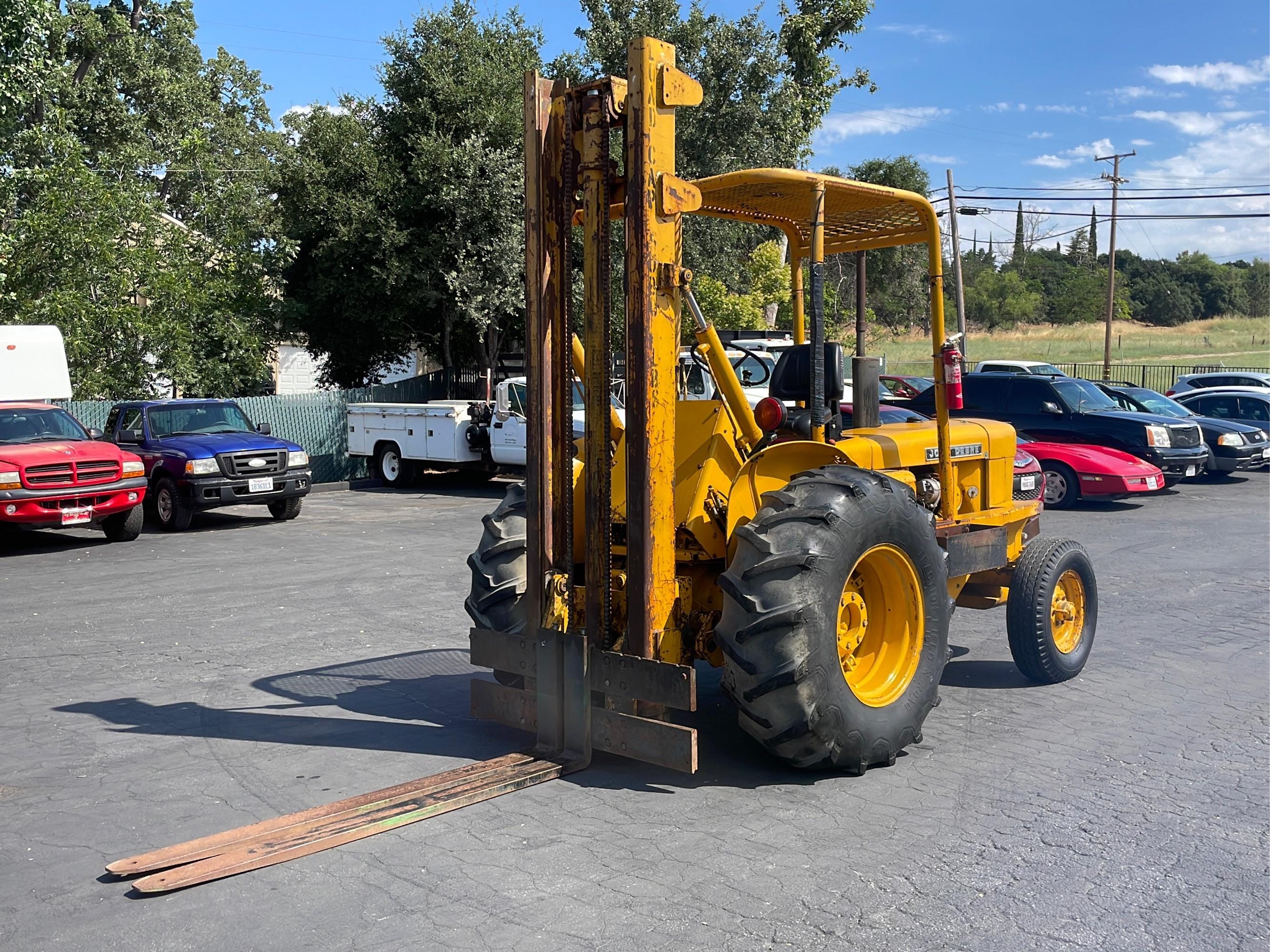 Main image John Deere 480