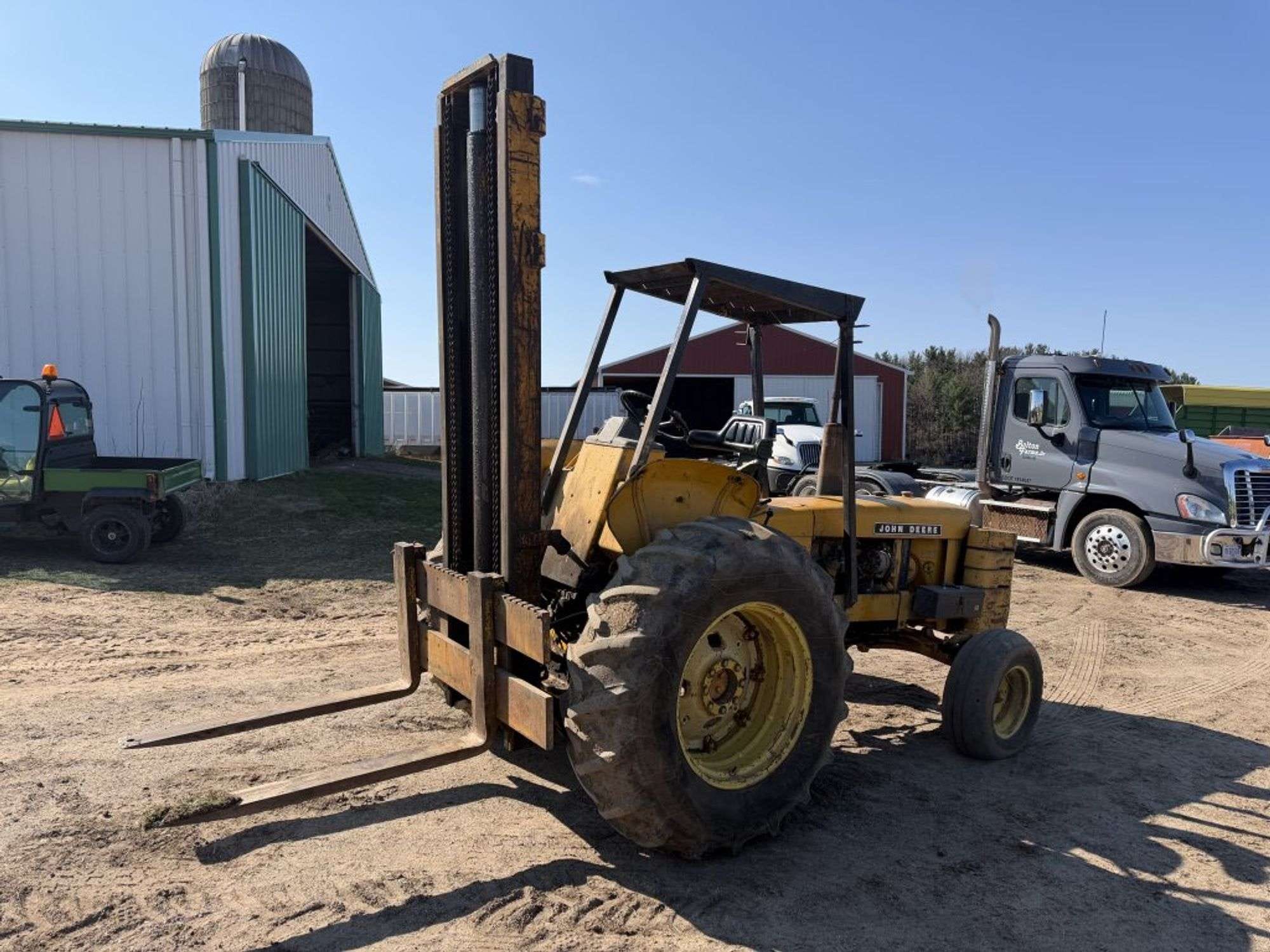 John Deere 480B Equipment Image0