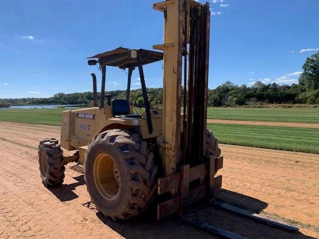 Image of John Deere 482C Primary image