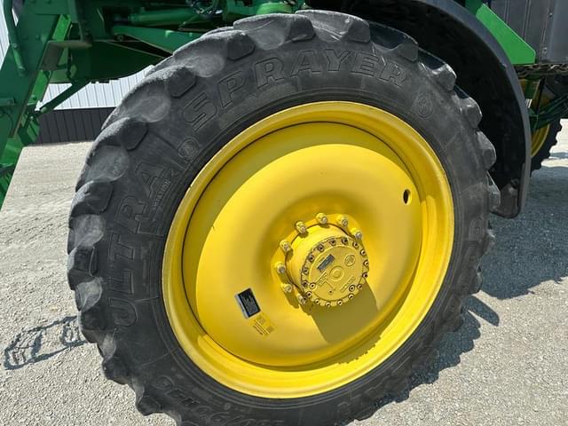 Image of John Deere 4830 equipment image 2