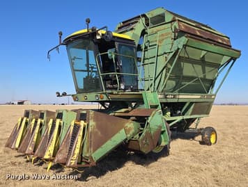Main image John Deere 484
