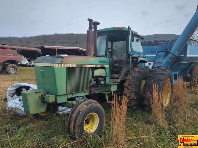 Image of John Deere 4840 equipment image 2
