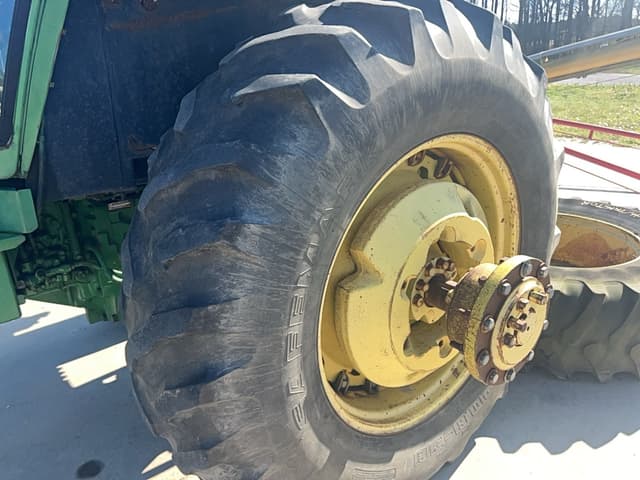Image of John Deere 4840 equipment image 2