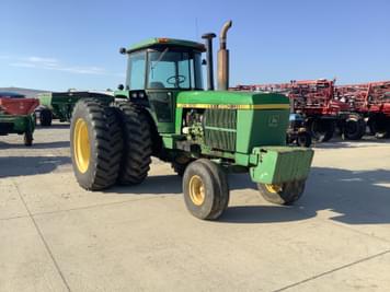 Main image John Deere 4840