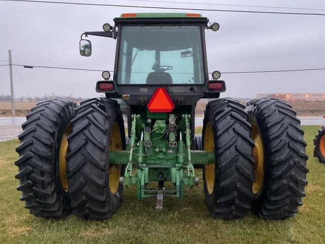 Image of John Deere 4840 equipment image 2