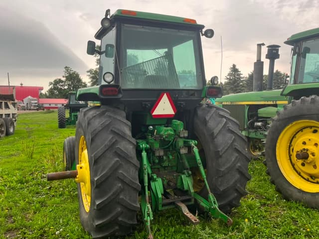 Image of John Deere 4840 equipment image 4
