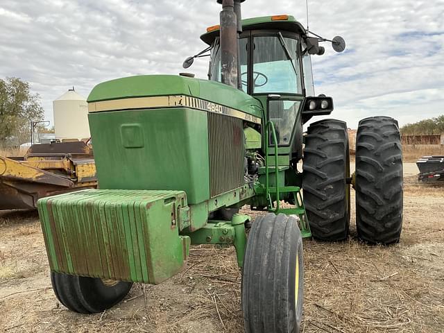 Image of John Deere 4840 equipment image 1