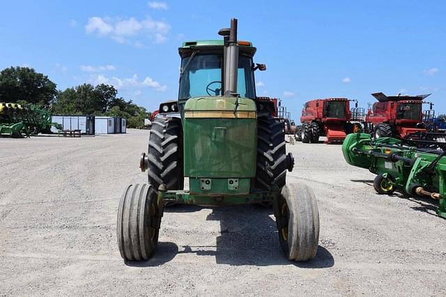 Image of John Deere 4840 equipment image 1