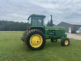 Image of John Deere 4840 equipment image 1