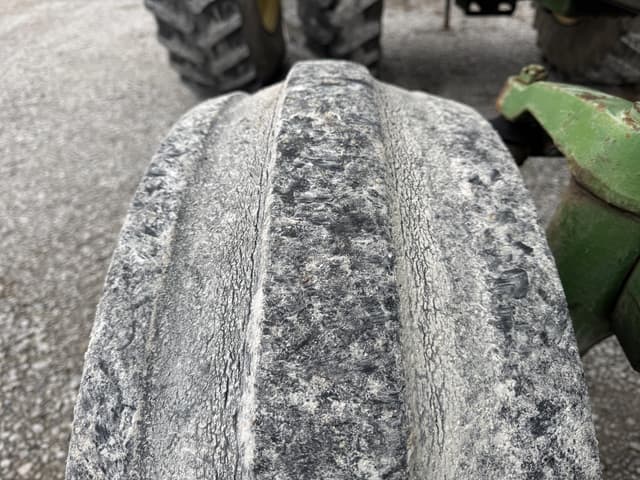 Image of John Deere 4840 equipment image 3