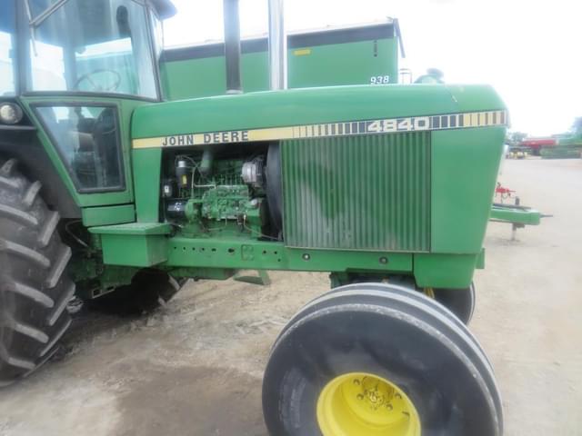 Image of John Deere 4840 equipment image 4