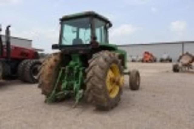 Image of John Deere 4840 equipment image 3