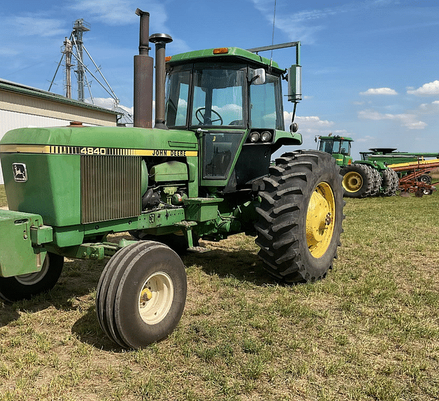 Image of John Deere 4840 equipment image 1