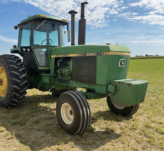 Image of John Deere 4840 equipment image 3