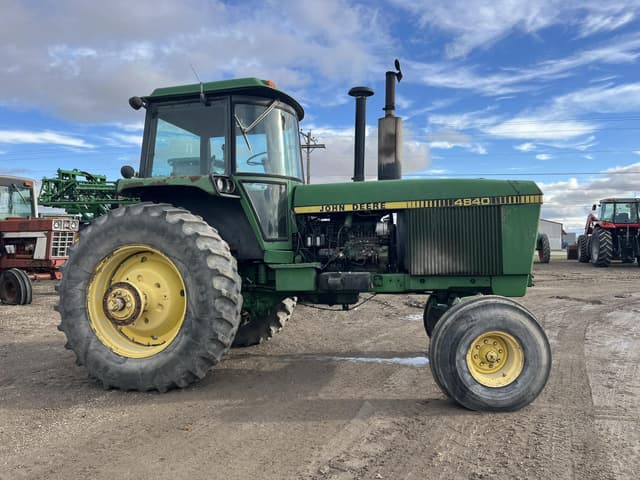 Image of John Deere 4840 equipment image 1