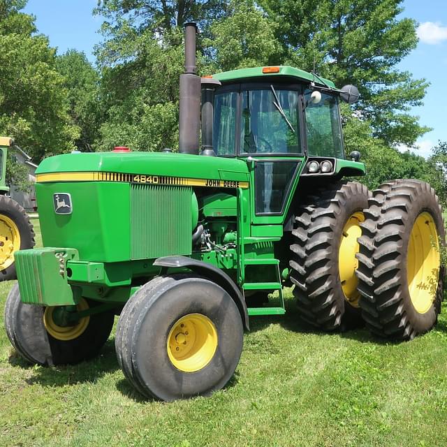 Image of John Deere 4840 equipment image 2