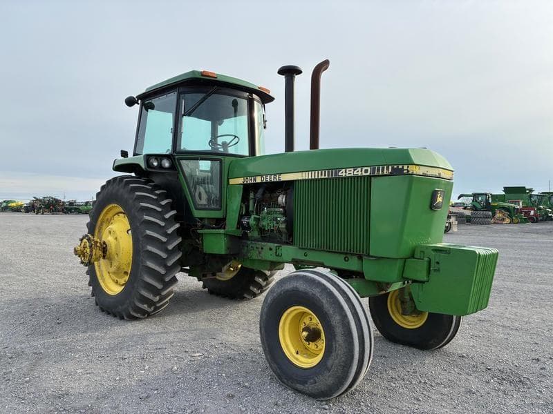 Image of John Deere 4840 Primary image