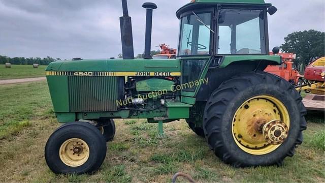 Image of John Deere 4840 equipment image 1