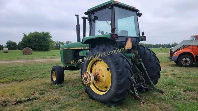 Image of John Deere 4840 equipment image 2