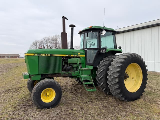 Image of John Deere 4840 equipment image 2