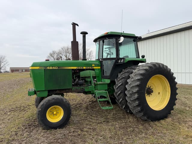 Image of John Deere 4840 equipment image 3