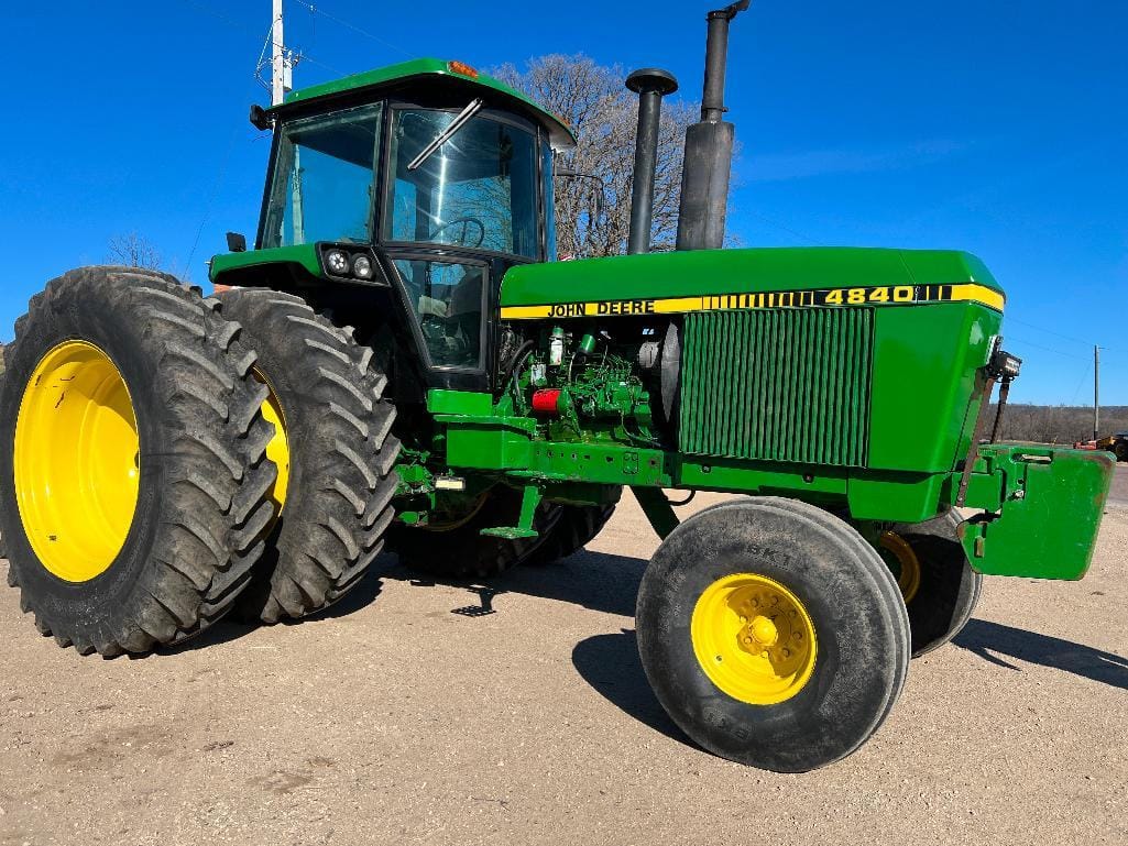Main image John Deere 4840