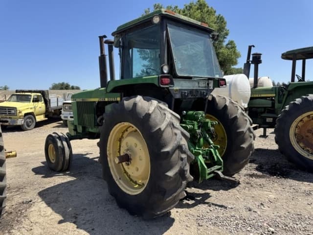 Image of John Deere 4840 equipment image 1