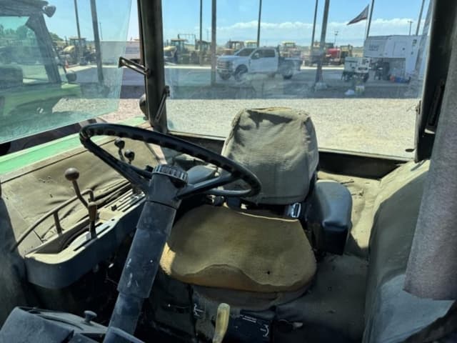 Image of John Deere 4840 equipment image 4
